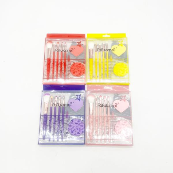 FXY-948 SET DE BROCHAS 5pcs+2 ESPONJAS